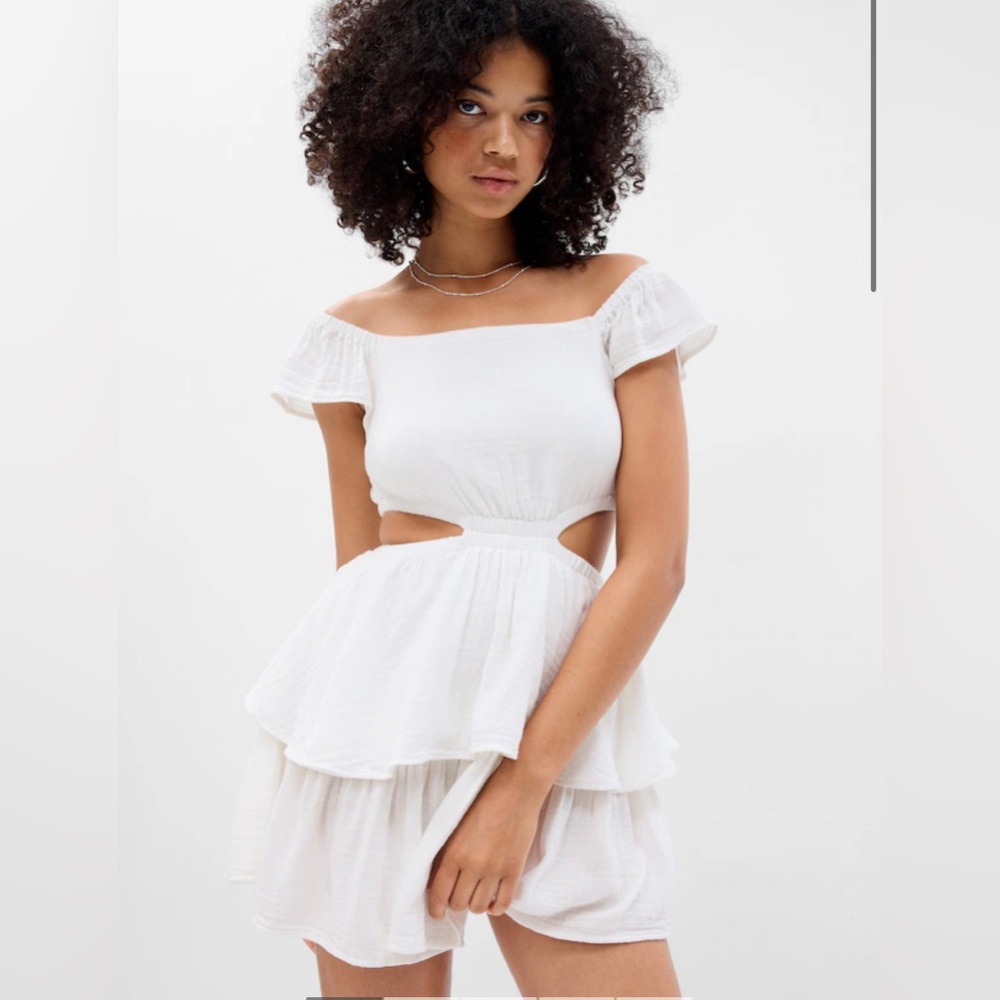 PROJECT GAP NWT Side Cutout Ruffle Hem‎ Mini Dress